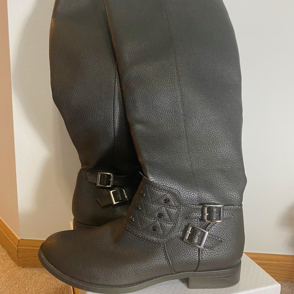 Simply Vera Wang Mid Calf Riding Boot